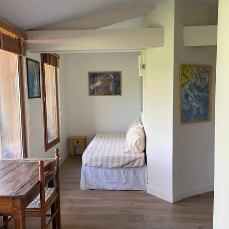 Guest house L Agnel *